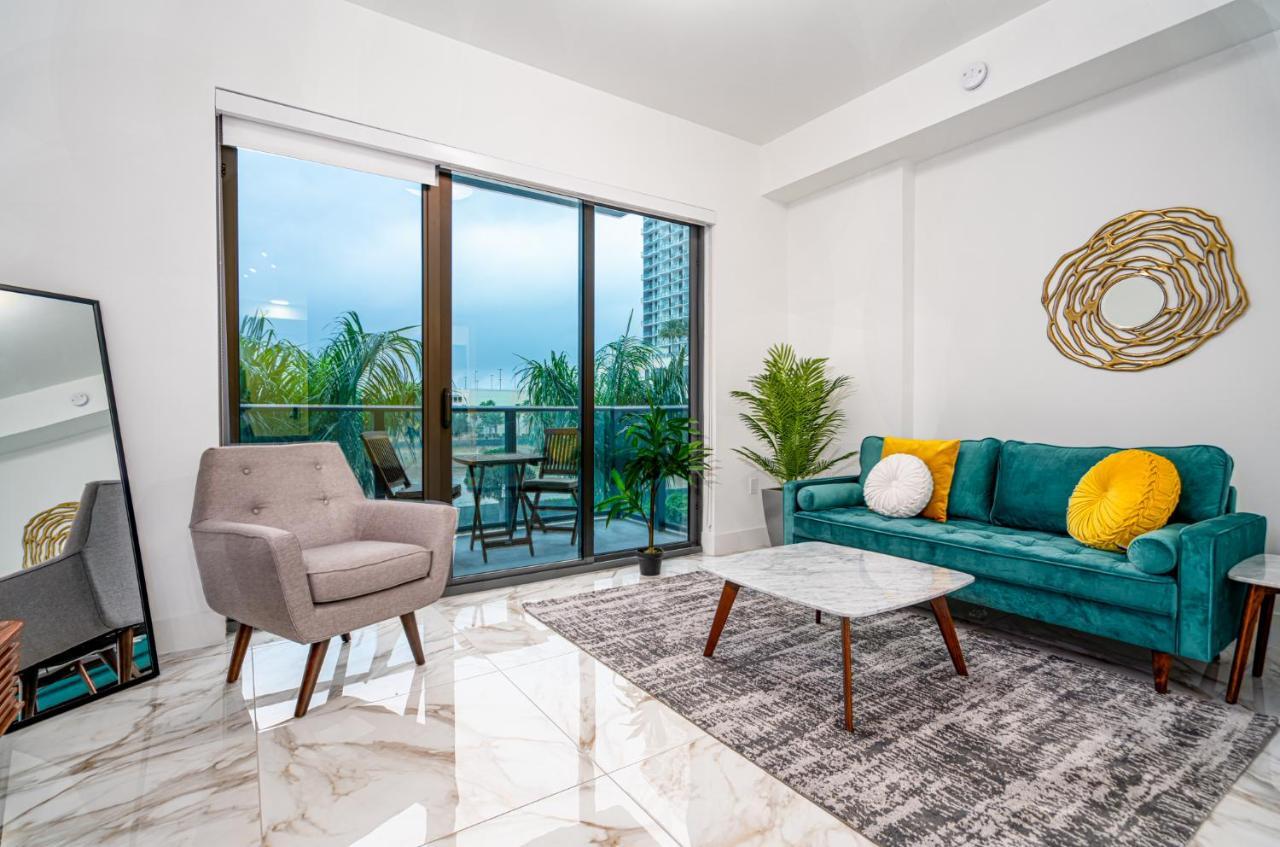 Whyhotel Midtown Miami Doral Bagian luar foto